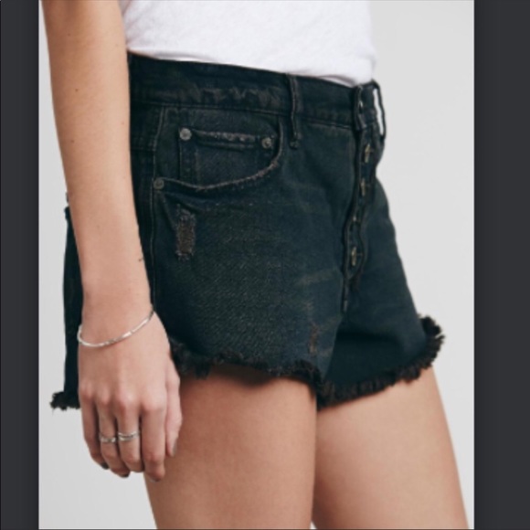 Free People Runaway cutoff shorts - Picture 3 of 7